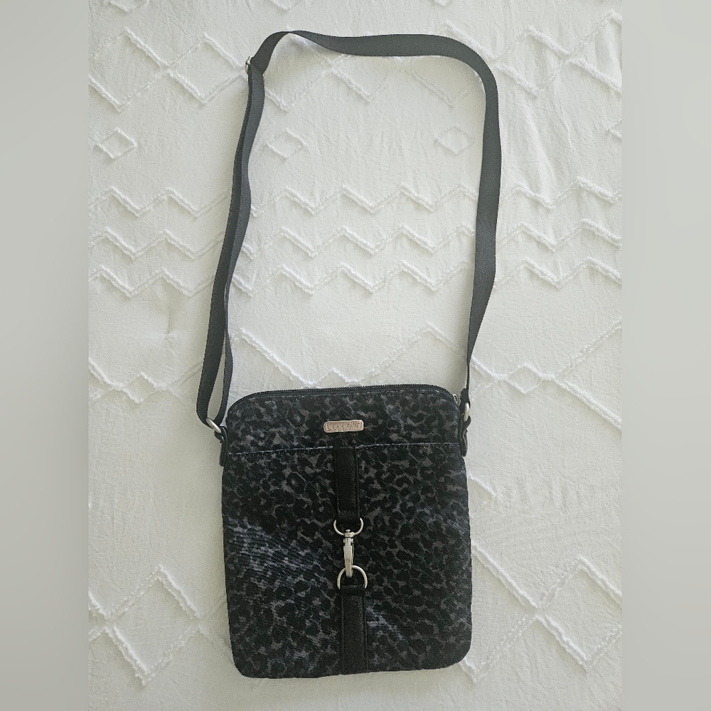 Baggallini crossbody purse. Leopard black and grey. Long strap. Pink interior.